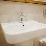 Large 2 Bed Centre - Free Parking, Huge Private Balcony & Darts Apartamento Leeds (West Yorkshire)