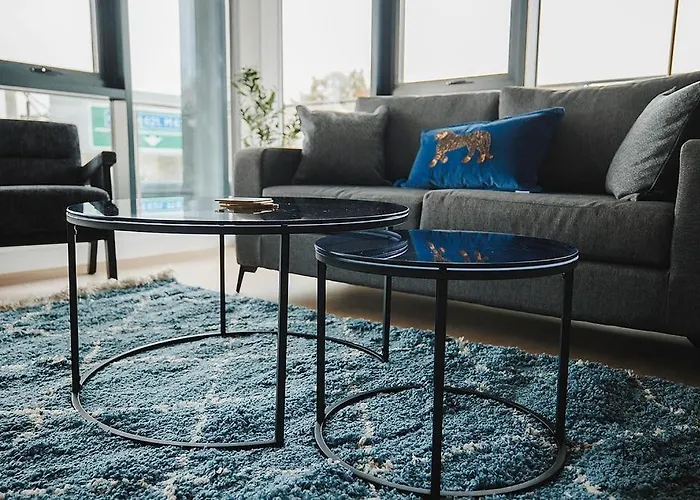 Spacious 2 Bed Centre - Free Parking, Huge Balcony & Darts Appartement Leeds (West Yorkshire)