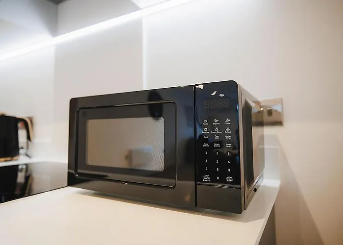 Appartement Spacious 2 Bed Centre - Free Parking, Huge Balcony & Darts