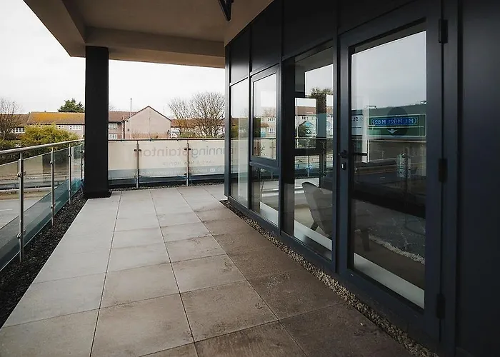 Spacious 2 Bed Centre - Free Parking, Huge Balcony & Darts Appartement Leeds (West Yorkshire)